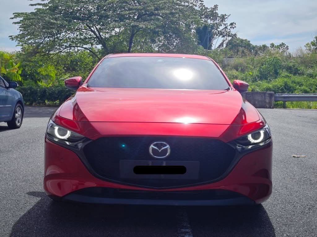 MAZDA 3 SUV