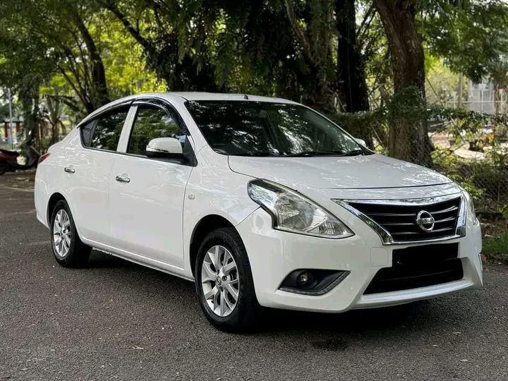 NISSAN ALMERA  Sedan