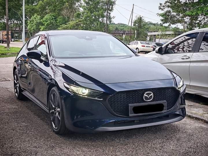 MAZDA 3 SEDAN